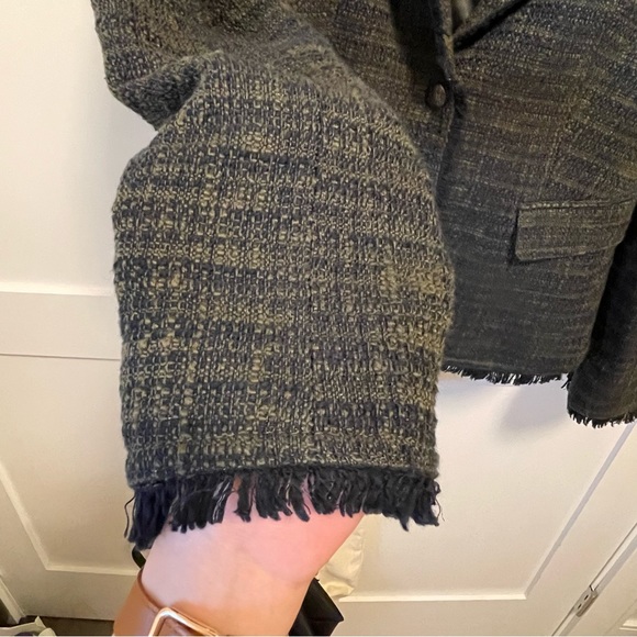 Banana Republic Tweed Blazer - Picture 5 of 7